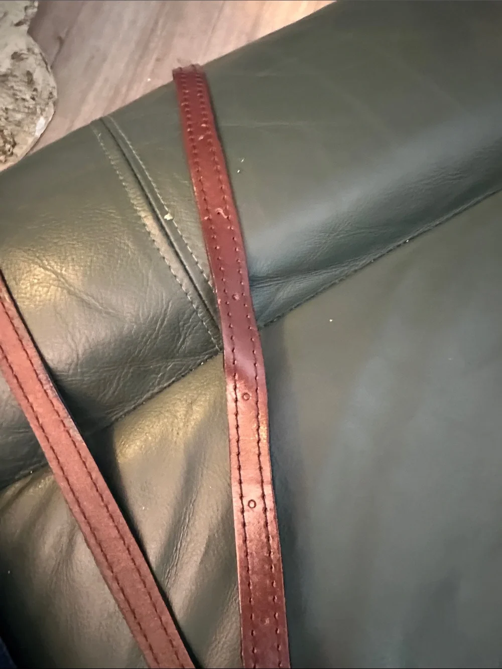 Classic Saddle Crossbody Bag in Burgundy
